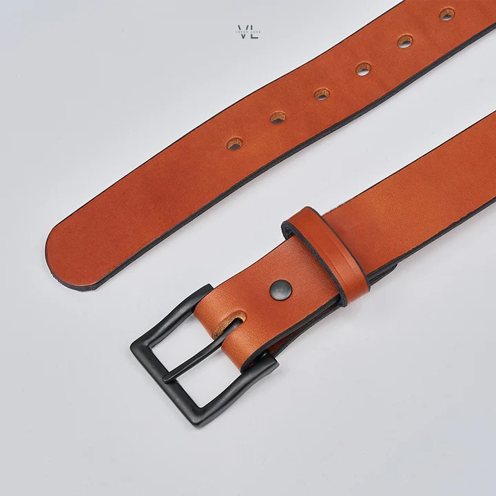 The Everyday Leather Belt